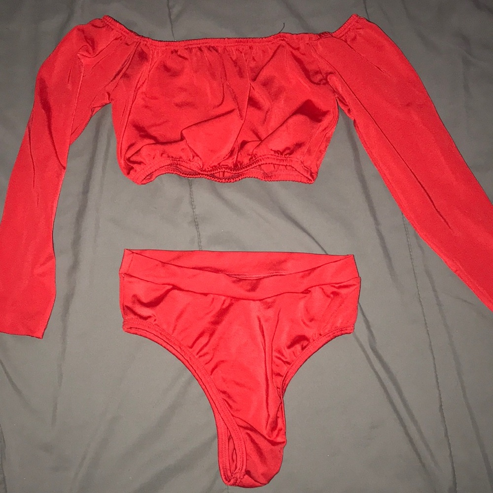 Off the shoulder two piece set